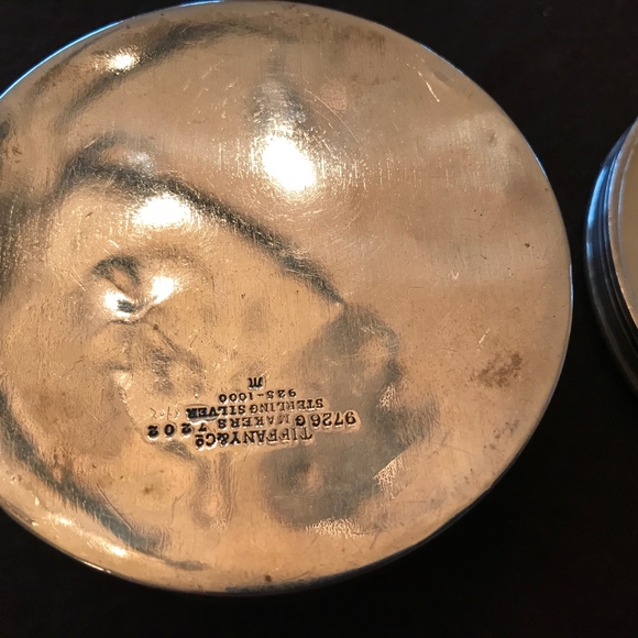 Tiffany & Co Antique Round Sterling Covered Box - Picture 4 of 8